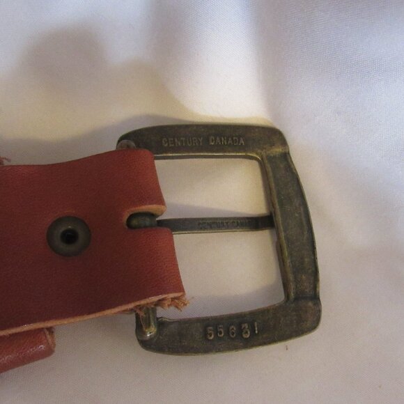 Century Canada Southwestern Style Leather and Beaded Belt, Size 35" J893 - Picture 8 of 9